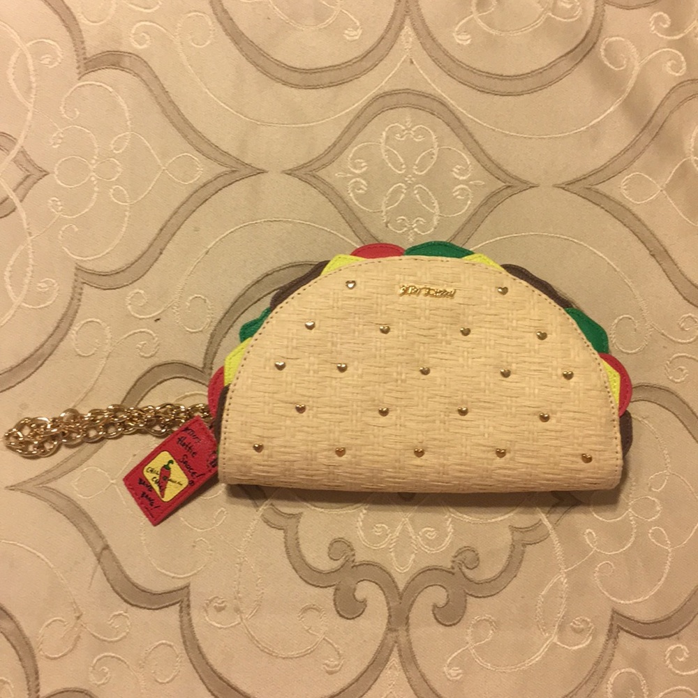 Betsey Johnson taco clutch